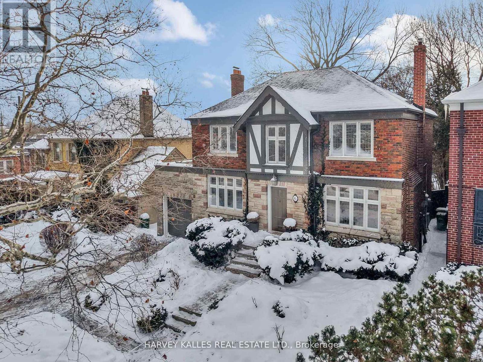 6 Glenarden Road, Toronto, Ontario  M6C 3J7 - Photo 2 - C12816570