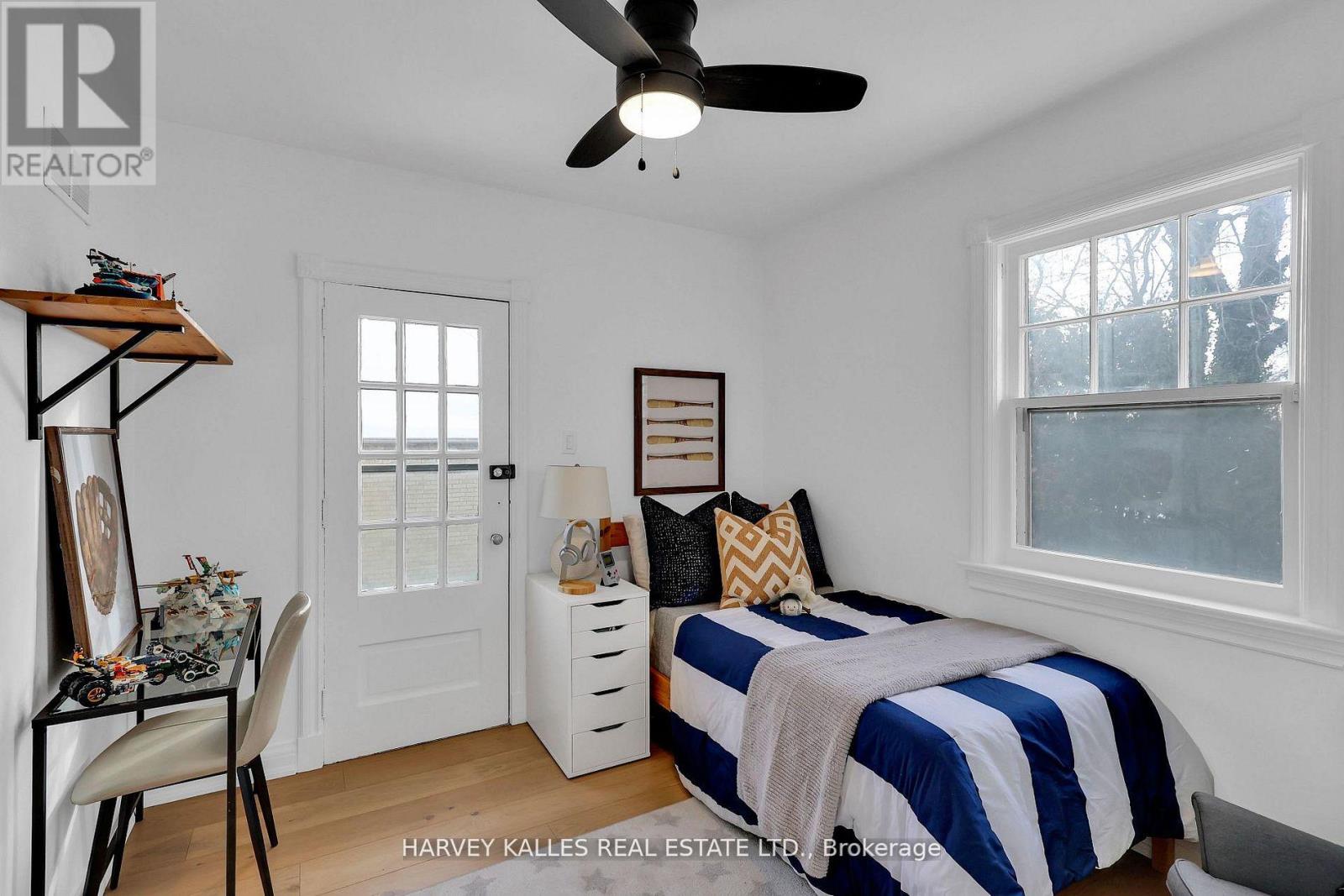 6 Glenarden Road, Toronto, Ontario  M6C 3J7 - Photo 26 - C12816570