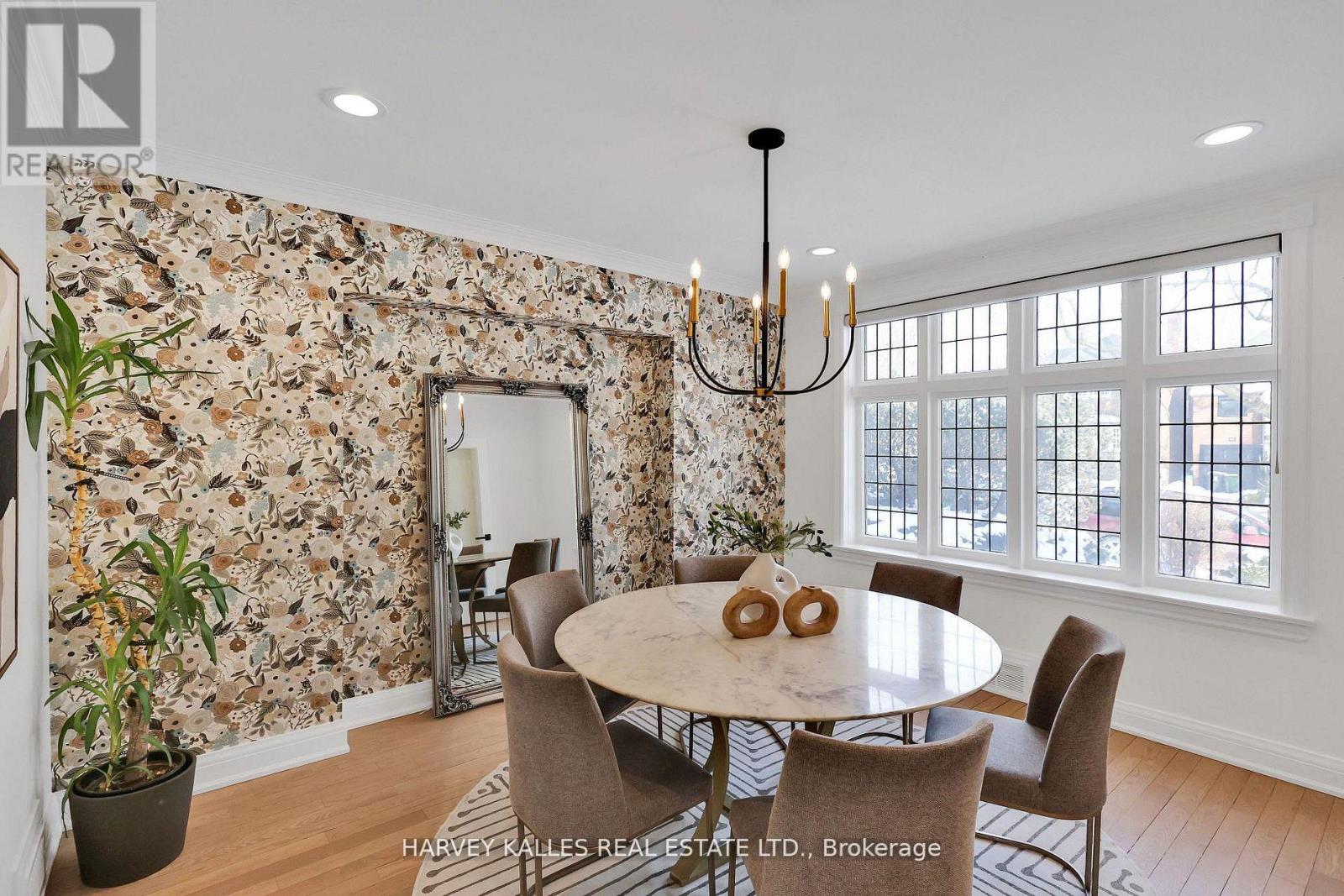 6 Glenarden Road, Toronto, Ontario  M6C 3J7 - Photo 5 - C12816570