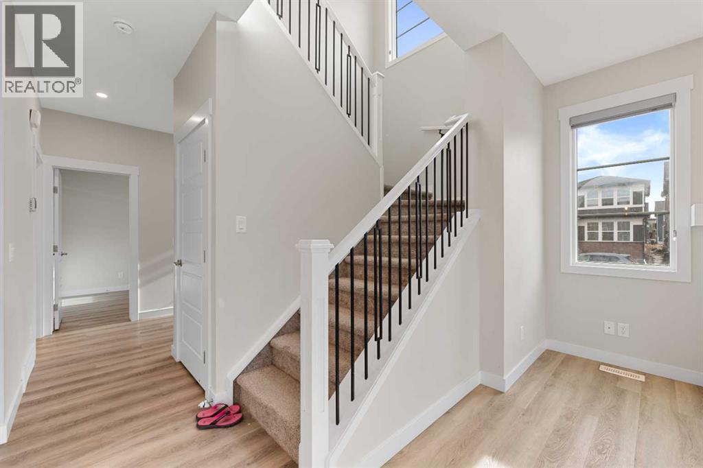 7 Corner Glen Common Ne, Calgary, Alberta  T3N 2L5 - Photo 20 - A2286008