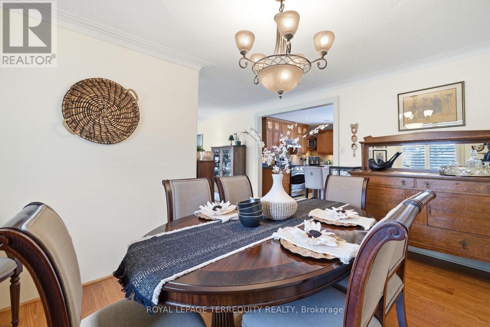 116 Centre Street N, Whitby, Ontario  L1N 4S7 - Photo 11 - E12816412