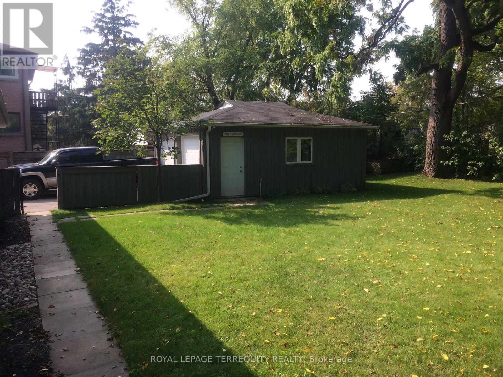 116 Centre Street N, Whitby, Ontario  L1N 4S7 - Photo 46 - E12816412