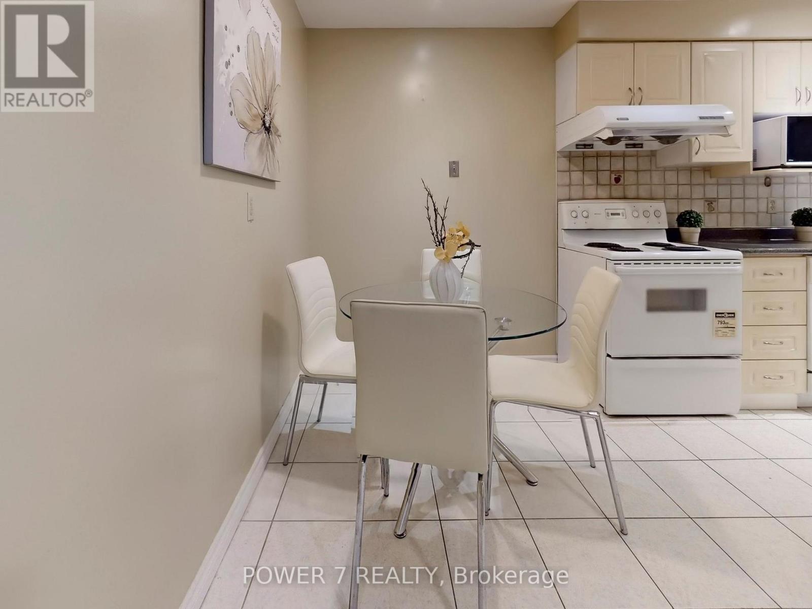 114 Sandyhook Square, Toronto, Ontario  M1W 3N5 - Photo 18 - E12816430