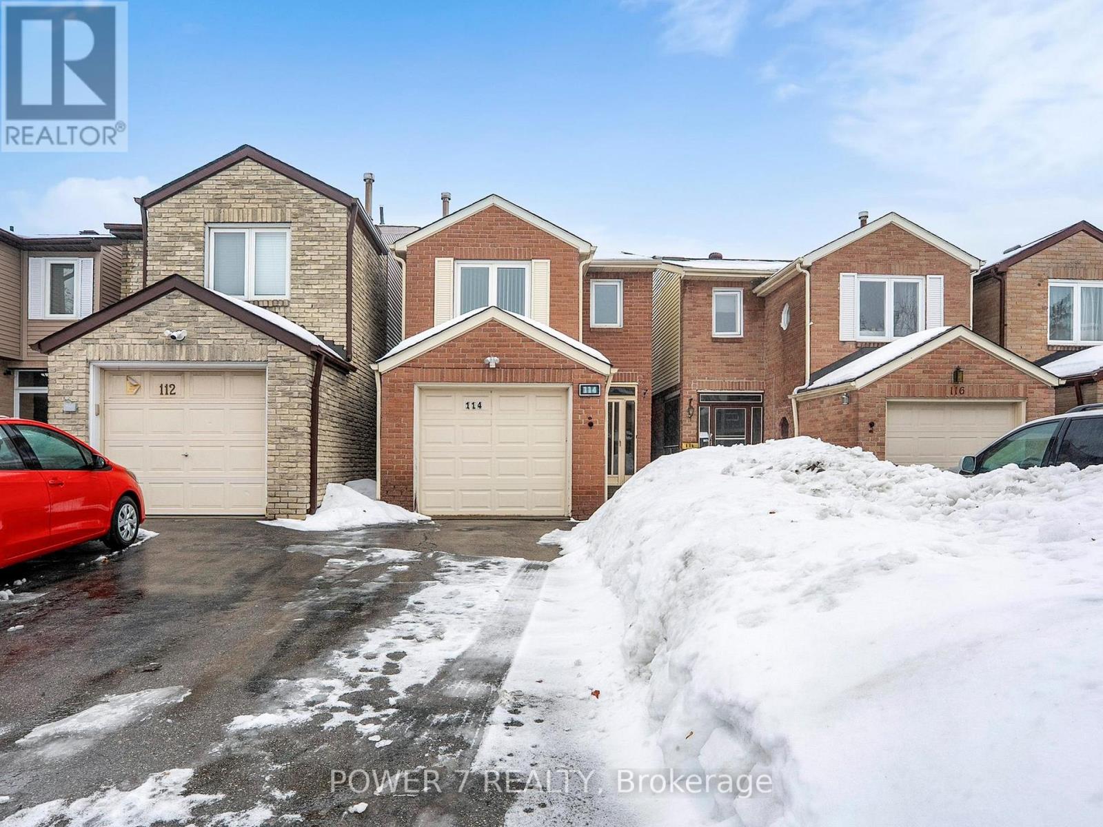 114 Sandyhook Square, Toronto, Ontario  M1W 3N5 - Photo 2 - E12816430