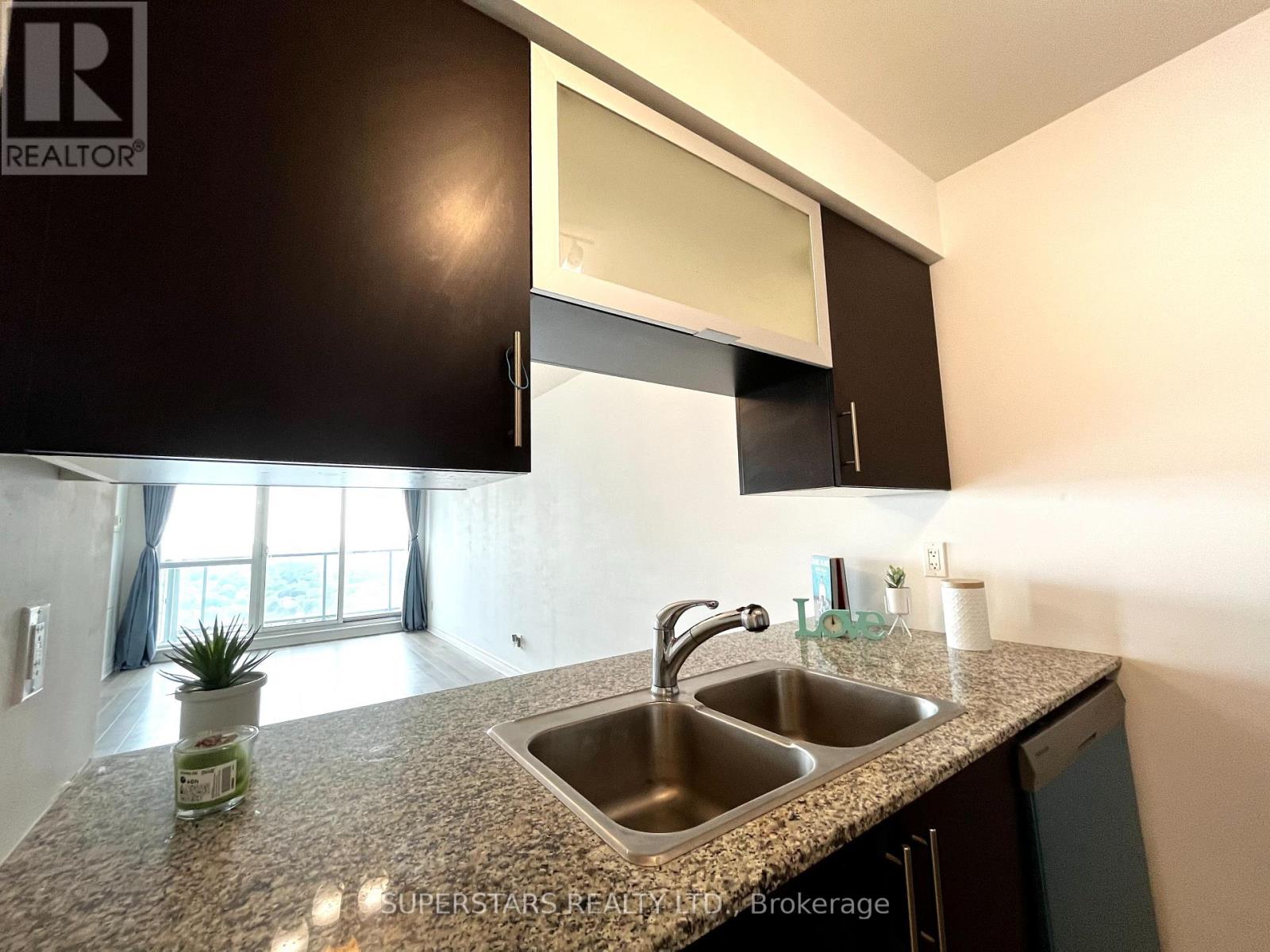 2411 - 50 Town Centre Court, Toronto, Ontario  M1P 0A9 - Photo 5 - E12816494