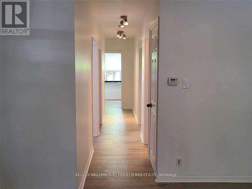 109 Springdale Boulevard, Toronto, Ontario M4J 1W8 - Photo 11 - E12816542