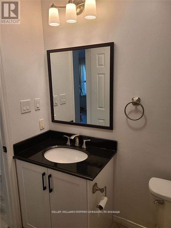 109 Springdale Boulevard, Toronto, Ontario M4J 1W8 - Photo 13 - E12816542