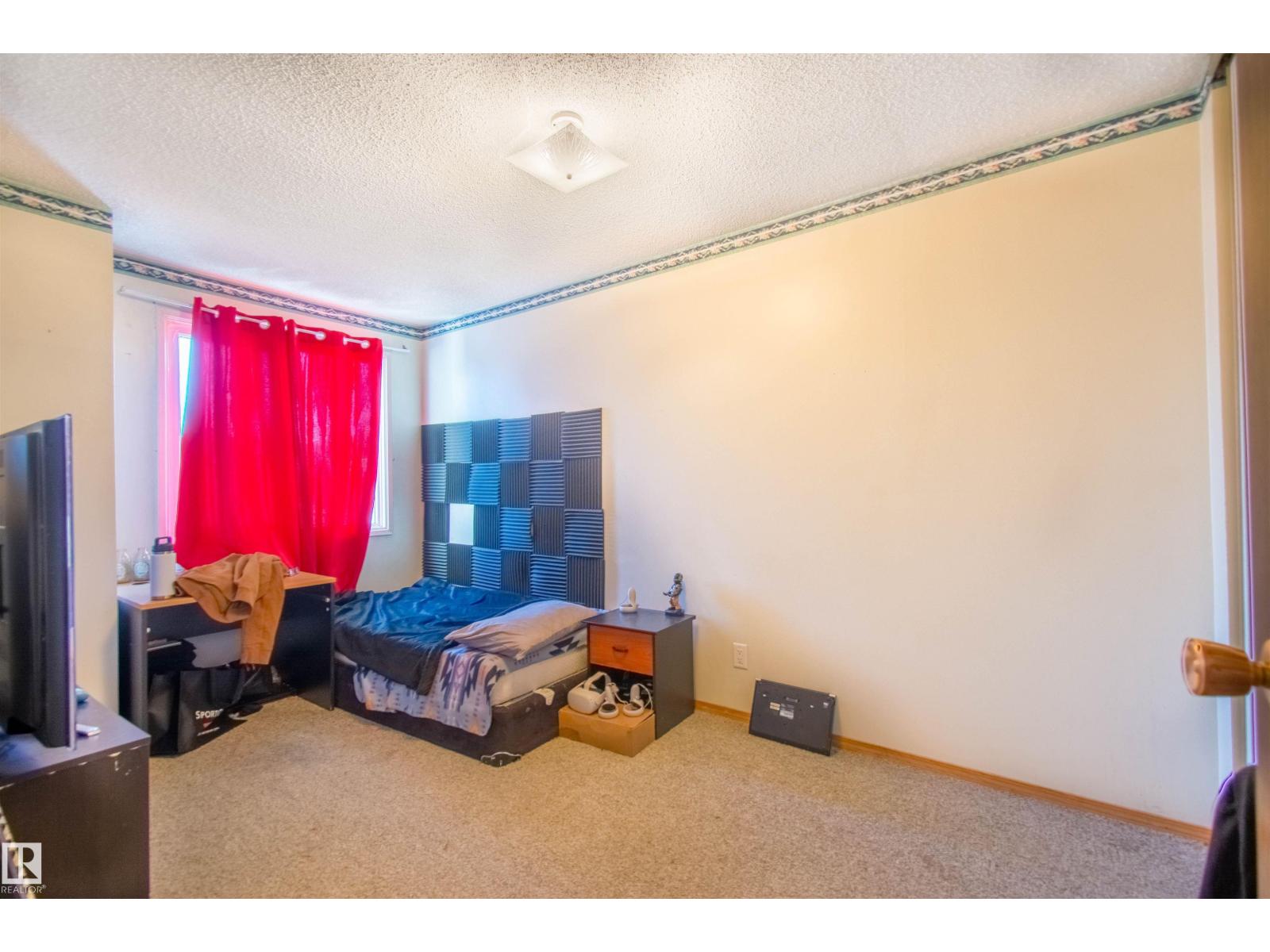 21 Amberly Co Nw, Edmonton, Alberta  T6R 3A3 - Photo 14 - E4474455