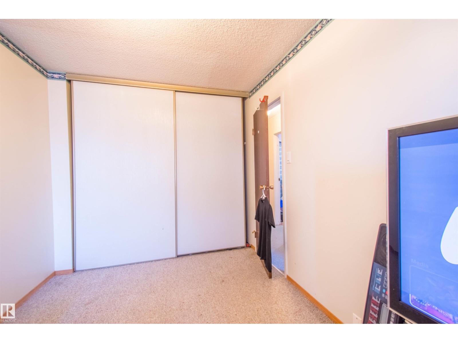 21 Amberly Co Nw, Edmonton, Alberta  T6R 3A3 - Photo 15 - E4474455