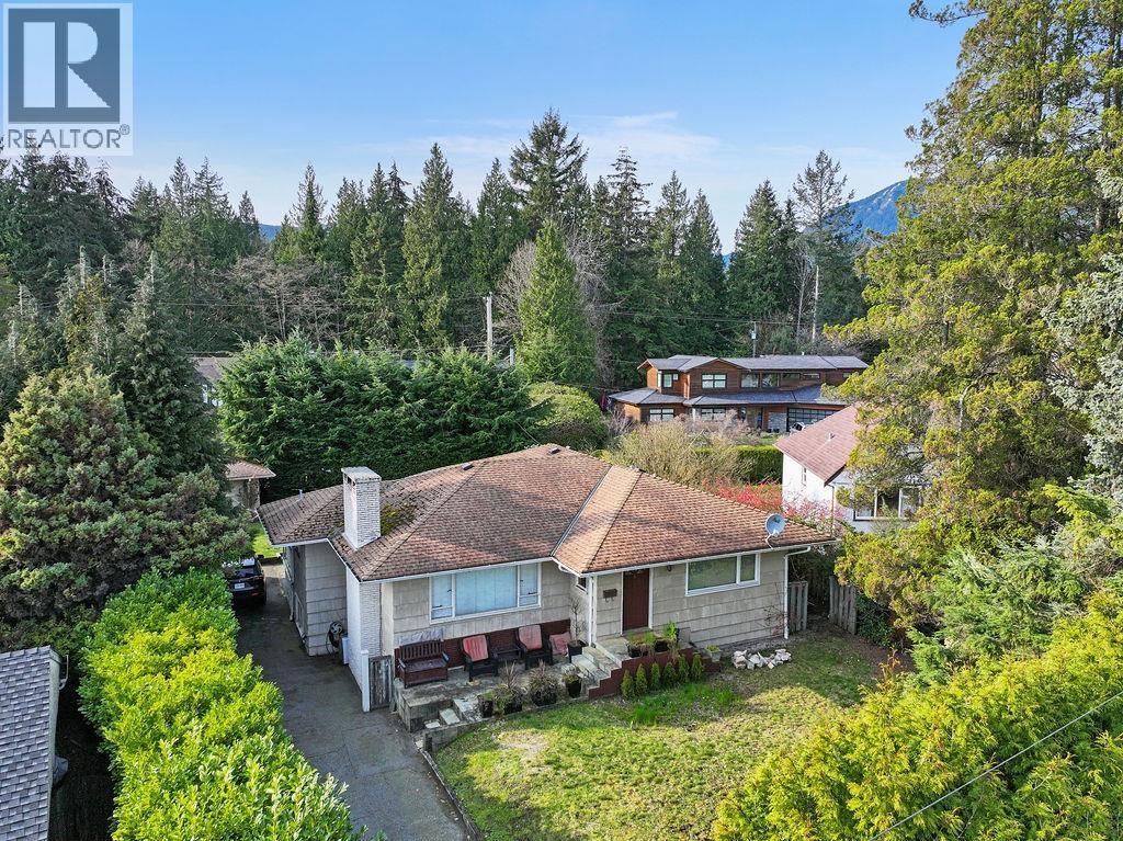 3955 Highland Boulevard, North Vancouver, British Columbia  V7R 2Y7 - Photo 24 - R3093085