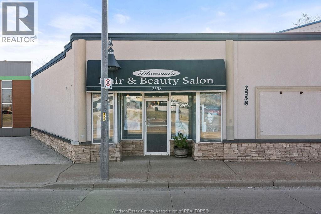 MLS# 26003920: 2558 HOWARD, Windsor, Canada
