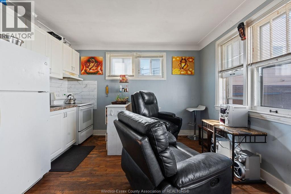 2558 Howard, Windsor, Ontario N8X 3W2 - Photo 16 - 26003920