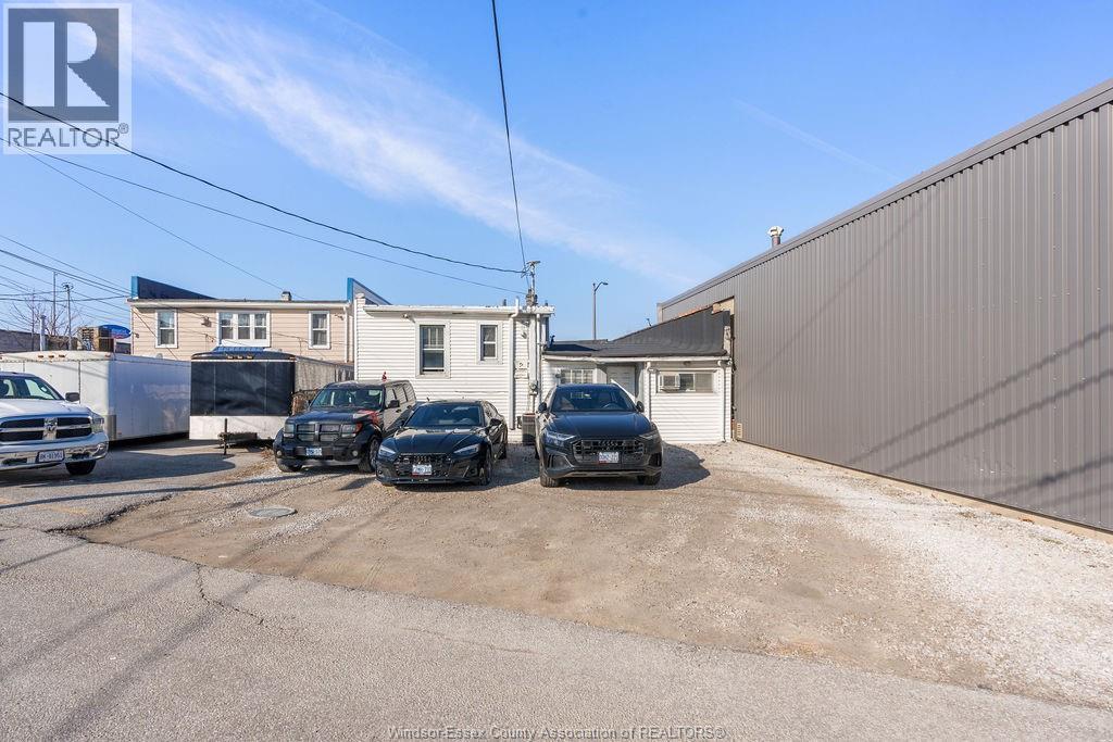 2558 Howard, Windsor, Ontario N8X 3W2 - Photo 23 - 26003920