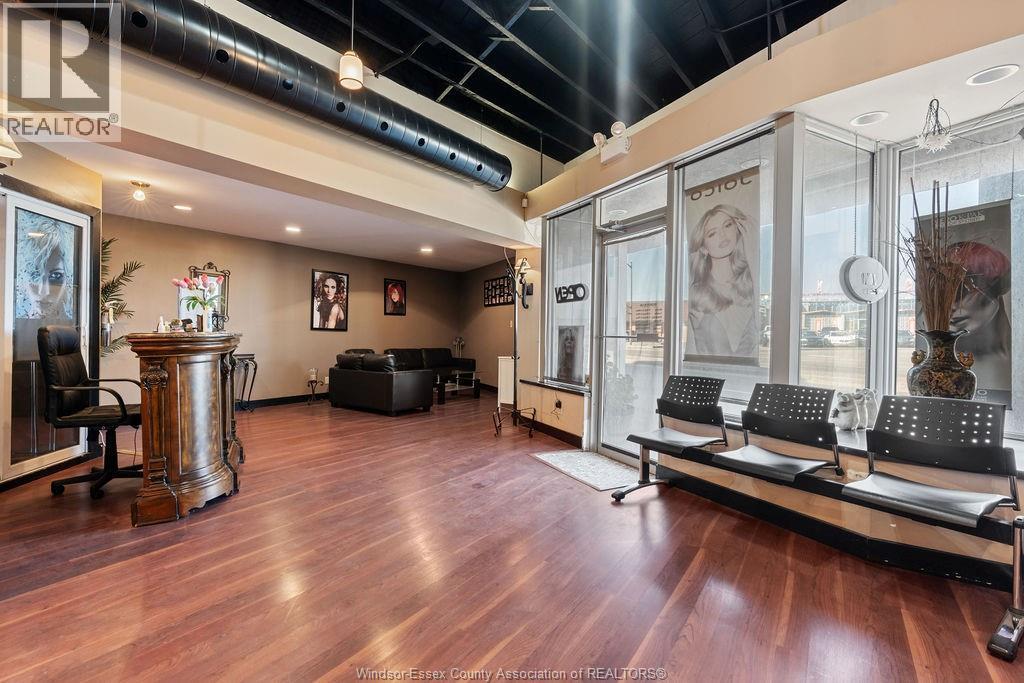 2558 Howard, Windsor, Ontario N8X 3W2 - Photo 4 - 26003920