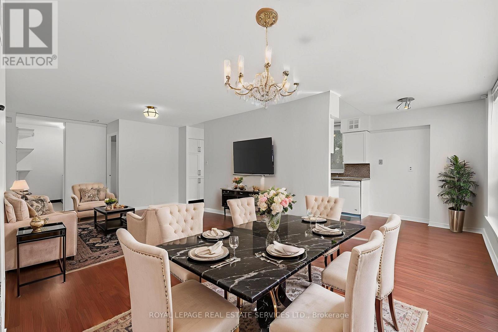 230 - 326 Major Mackenzie Drive E, Richmond Hill, Ontario  L4C 8T4 - Photo 8 - N12816418