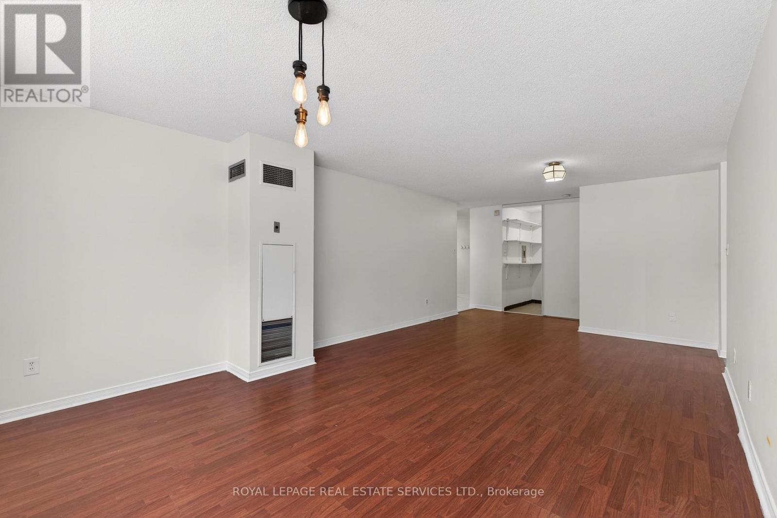 230 - 326 Major Mackenzie Drive E, Richmond Hill, Ontario  L4C 8T4 - Photo 9 - N12816418