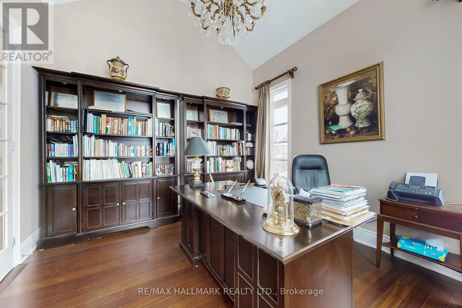 123 Carisbrooke Circle, Aurora, Ontario  L4G 0K4 - Photo 24 - N12816476