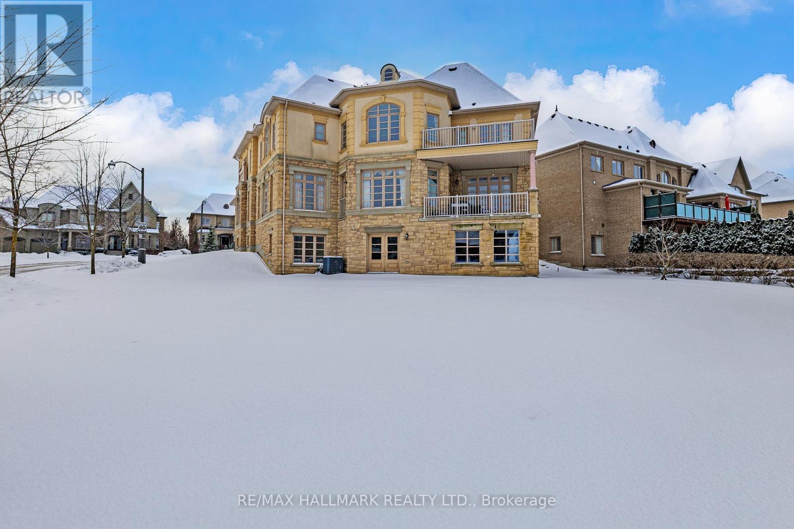 123 Carisbrooke Circle, Aurora, Ontario  L4G 0K4 - Photo 42 - N12816476