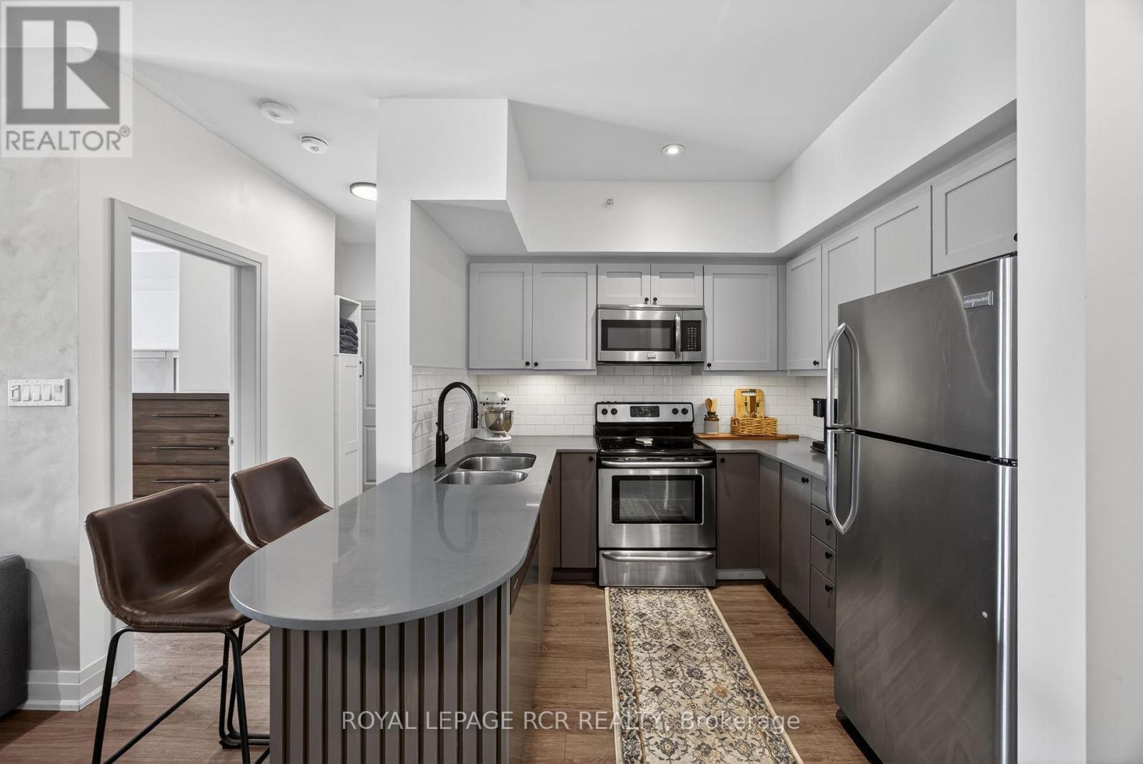 105 - 5 Greenwich Street, Barrie, Ontario  L4N 7Y8 - Photo 12 - S12816378