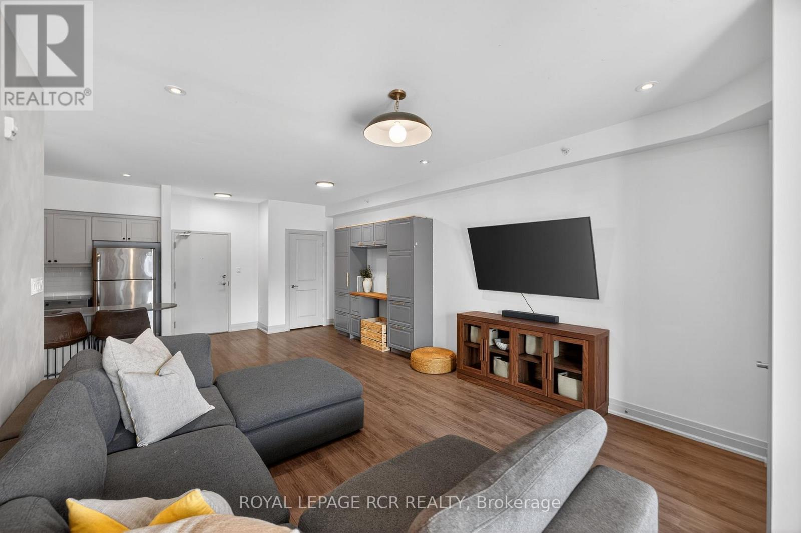 105 - 5 Greenwich Street, Barrie, Ontario  L4N 7Y8 - Photo 17 - S12816378