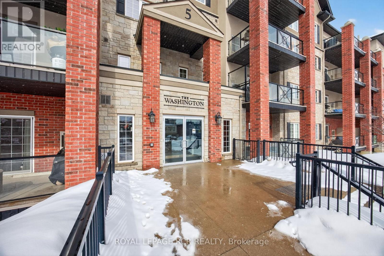 105 - 5 Greenwich Street, Barrie, Ontario  L4N 7Y8 - Photo 5 - S12816378