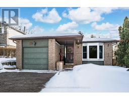 69 FOX RUN, Barrie, Ontario
