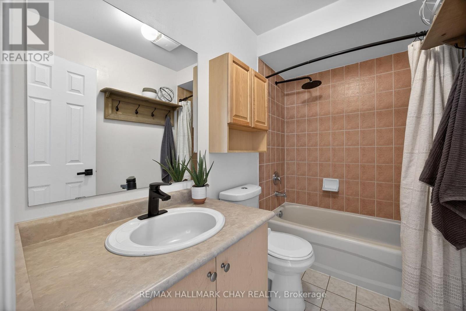 1412 Forest Street, Innisfil, Ontario  L9S 4Y4 - Photo 16 - N12816554