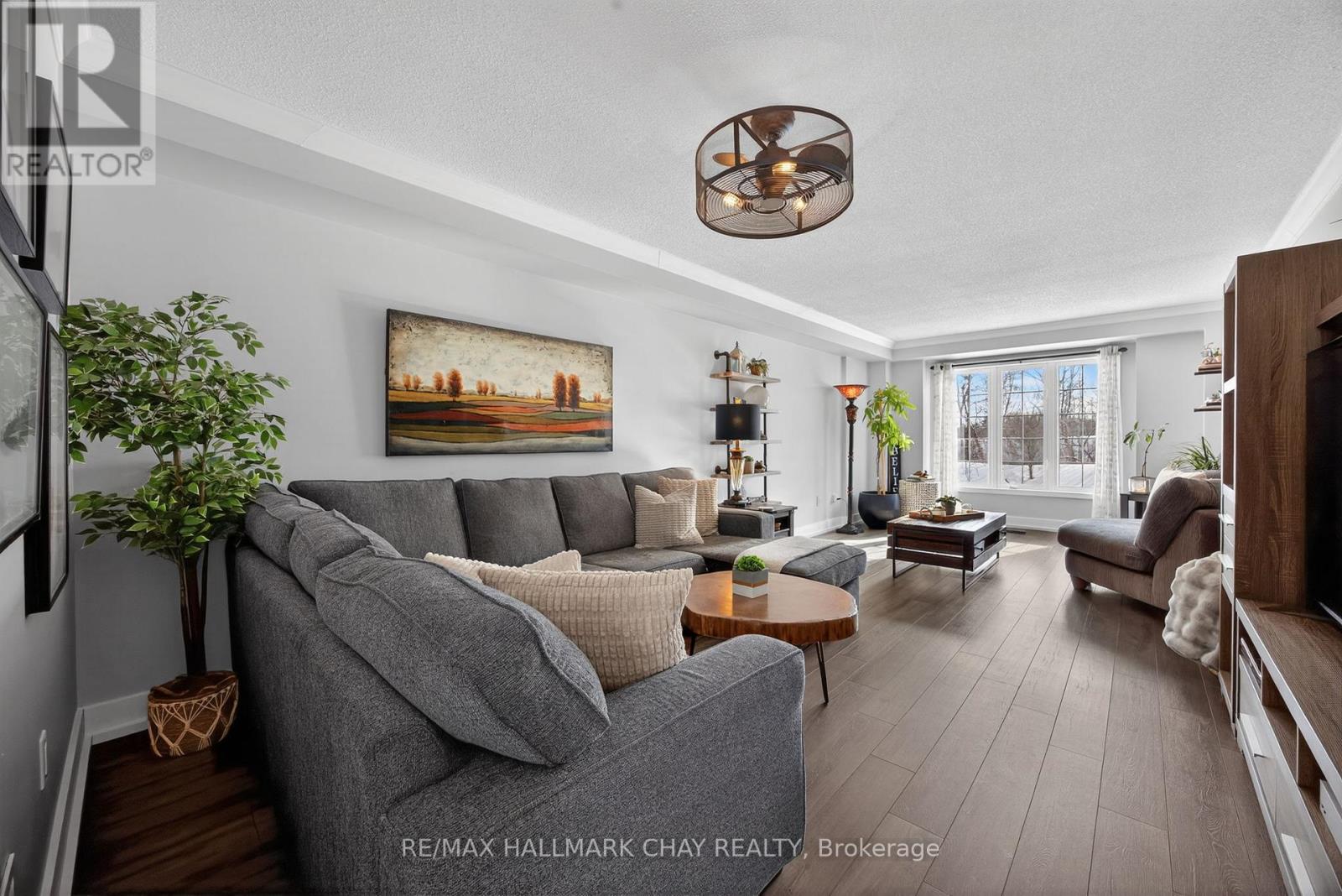 1412 Forest Street, Innisfil, Ontario  L9S 4Y4 - Photo 7 - N12816554