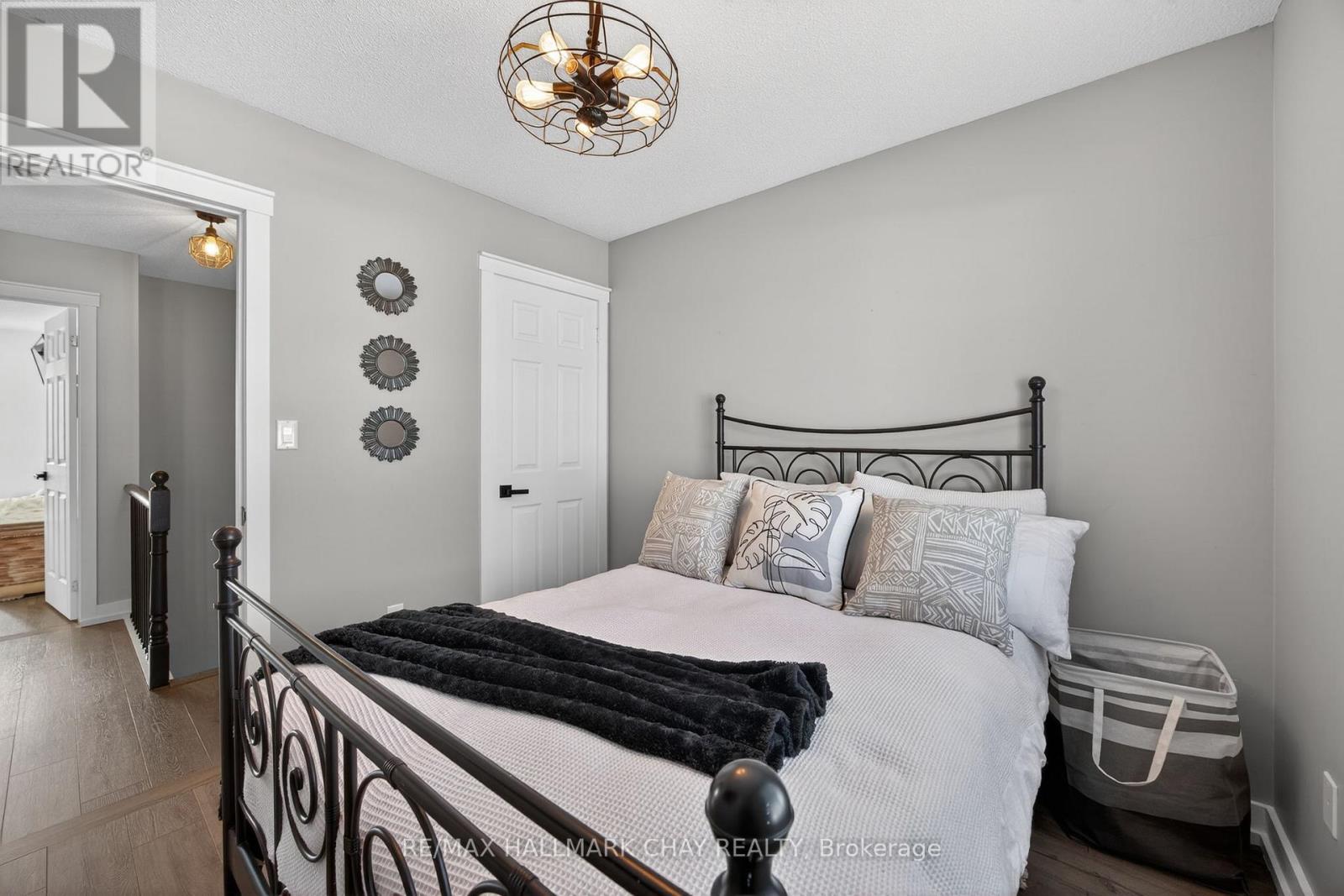 1412 Forest Street, Innisfil, Ontario  L9S 4Y4 - Photo 14 - N12816554