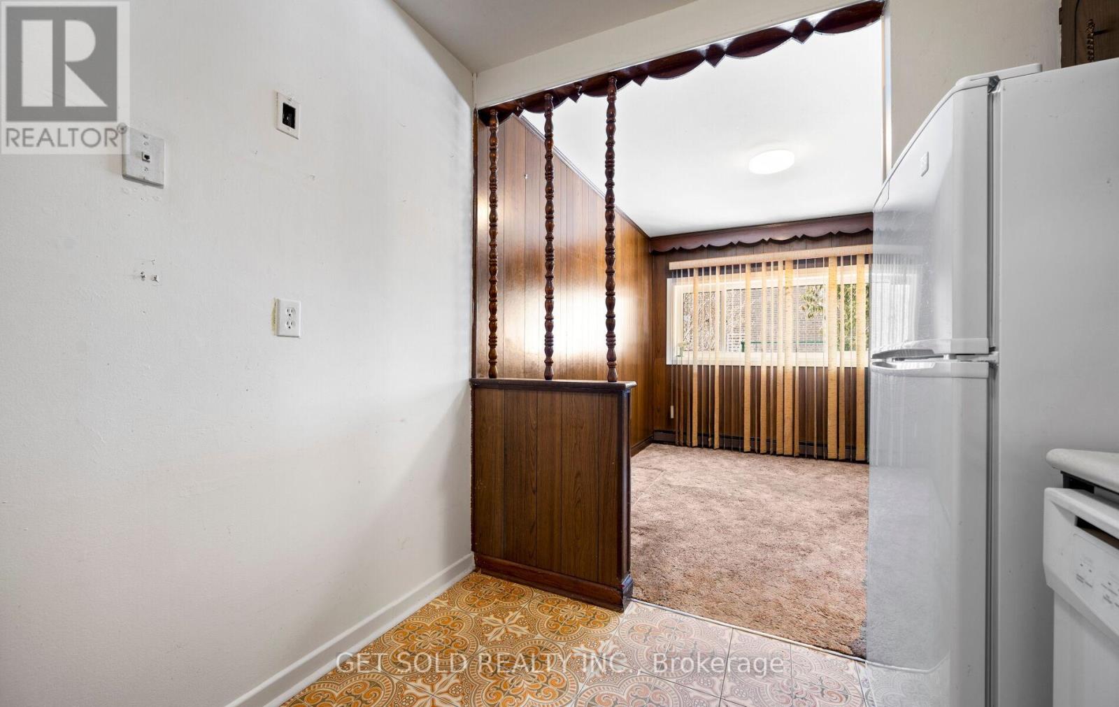 827 - 20 Tandridge Crescent, Toronto, Ontario  M9W 2P2 - Photo 16 - W12816374