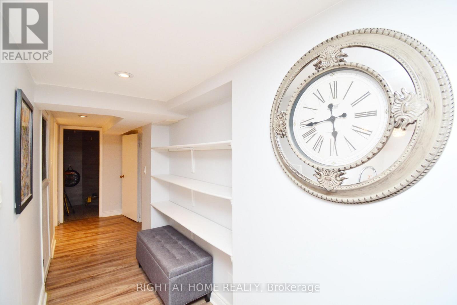 22 Landour Avenue, Toronto, Ontario  M6M 4J4 - Photo 20 - W12816404