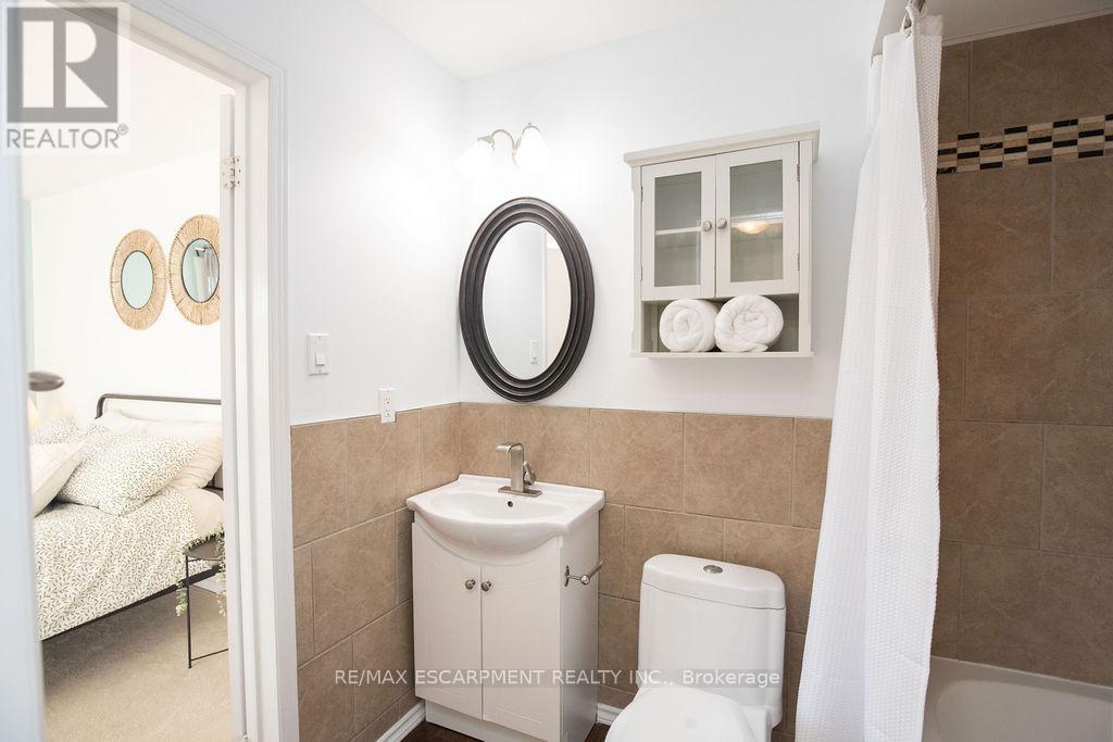 12 - 2350 Grand Ravine Drive, Oakville, Ontario  L6H 6E2 - Photo 34 - W12816414