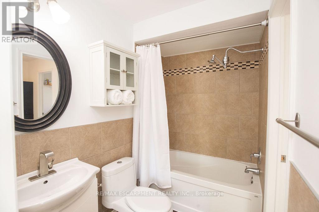 12 - 2350 Grand Ravine Drive, Oakville, Ontario  L6H 6E2 - Photo 35 - W12816414