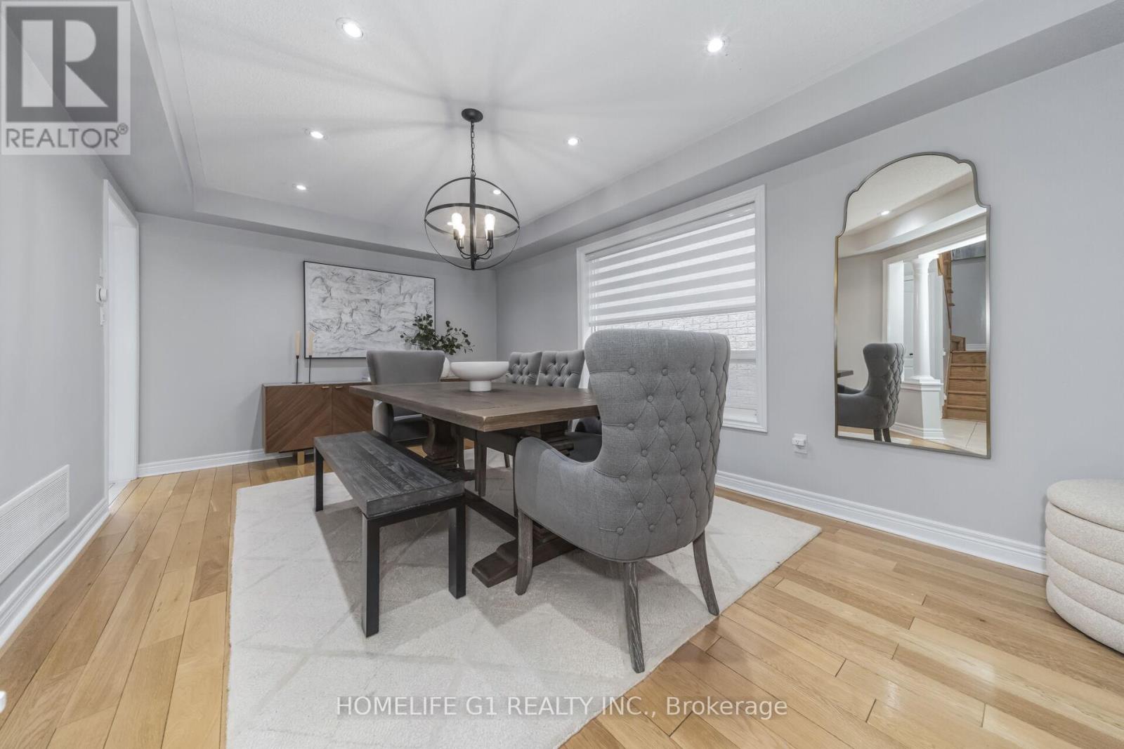 53 Humbershed Crescent, Caledon, Ontario  L7E 2X4 - Photo 4 - W12816416