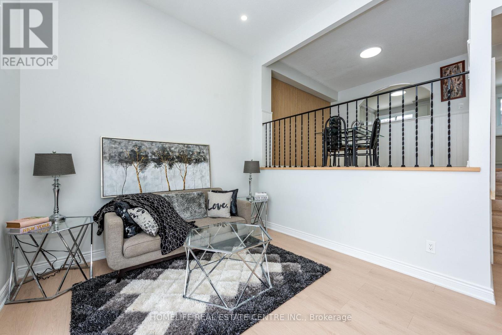 62 Mccallum Court, Brampton, Ontario  L6W 3M4 - Photo 10 - W12816422