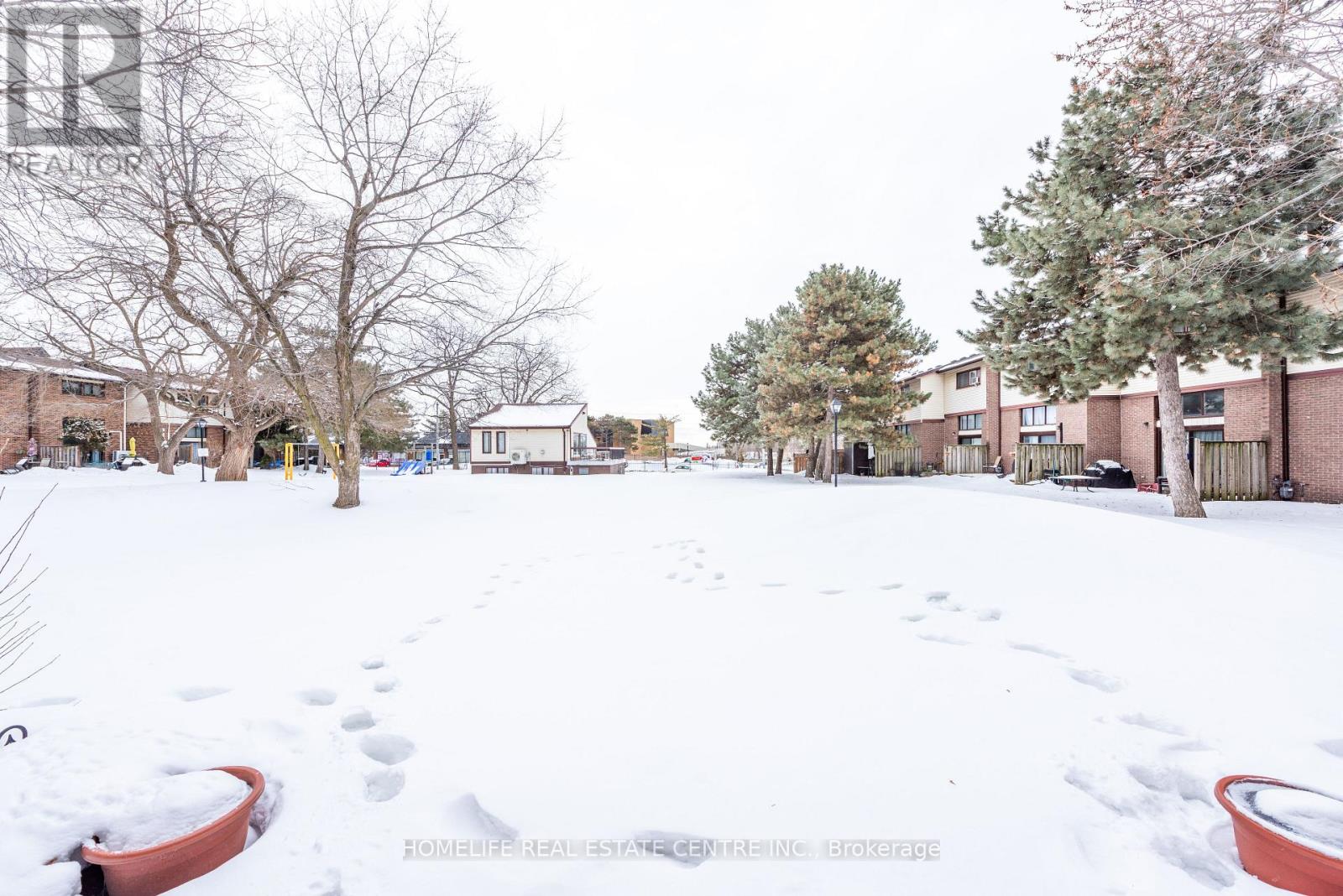 62 Mccallum Court, Brampton, Ontario  L6W 3M4 - Photo 47 - W12816422