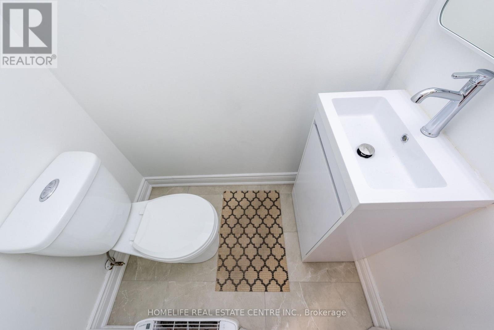 62 Mccallum Court, Brampton, Ontario  L6W 3M4 - Photo 8 - W12816422