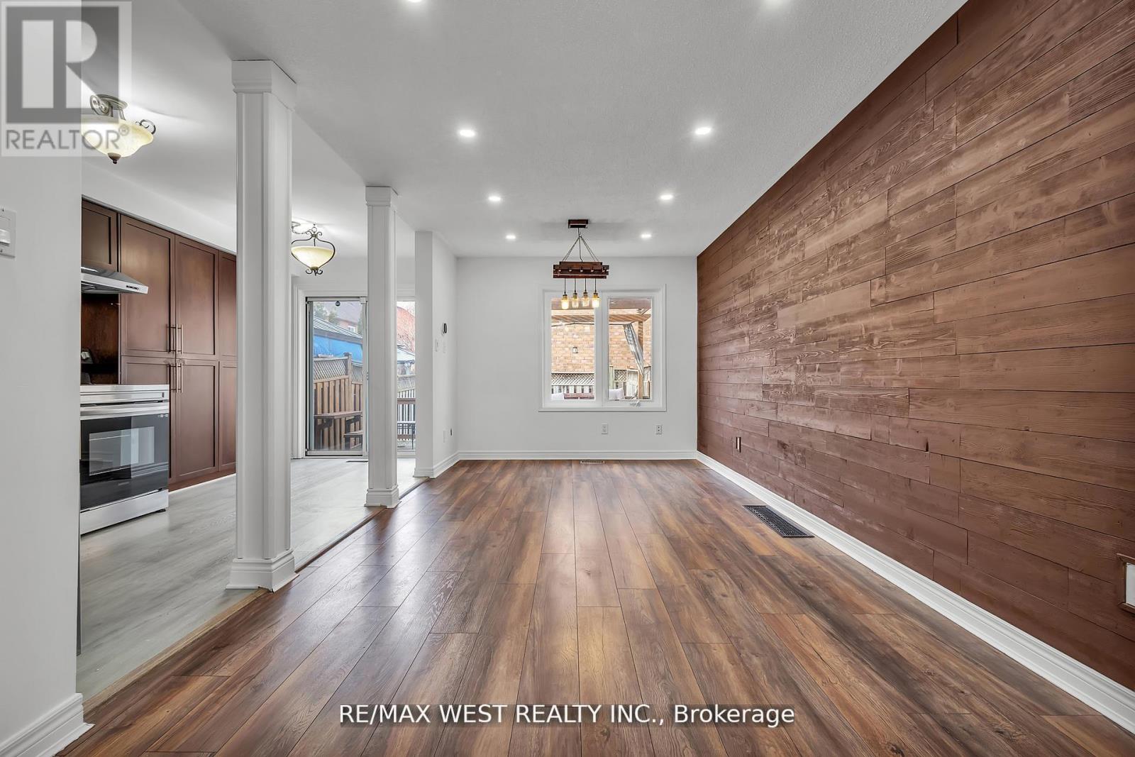 3865 Allcroft Road, Mississauga, Ontario  L5N 7E3 - Photo 8 - W12816428