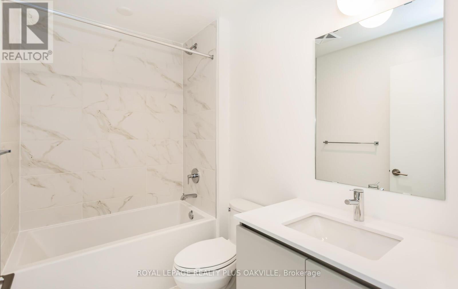 425 - 405 Dundas Street, Oakville, Ontario  L6M 5P9 - Photo 30 - W12816432