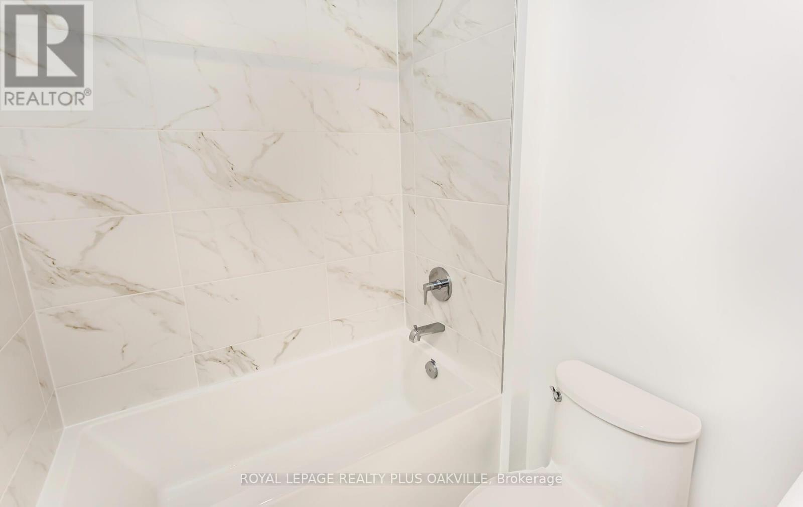 425 - 405 Dundas Street, Oakville, Ontario  L6M 5P9 - Photo 31 - W12816432