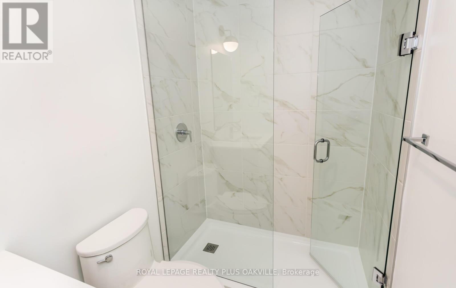 425 - 405 Dundas Street, Oakville, Ontario  L6M 5P9 - Photo 39 - W12816432