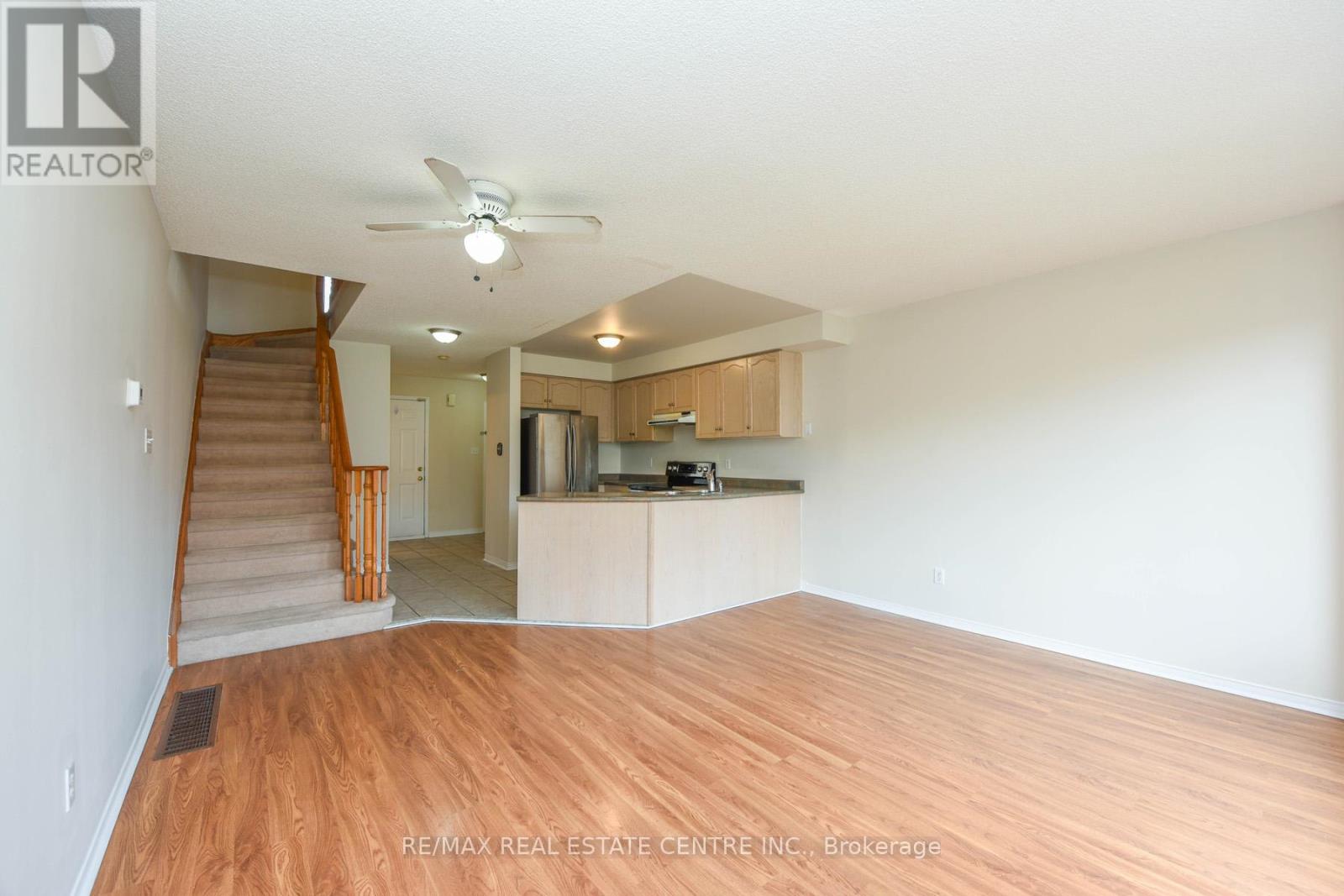 1093 Foxglove Place, Mississauga, Ontario  L5V 2N5 - Photo 21 - W12816464