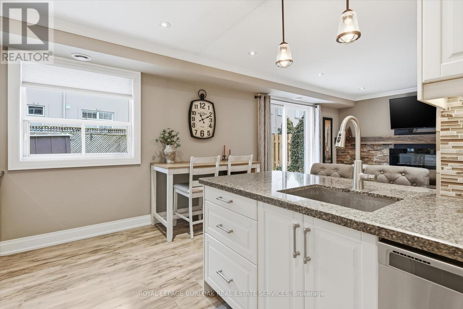 6 - 469 Claridge Road, Burlington, Ontario  L7N 2S1 - Photo 16 - W12816546