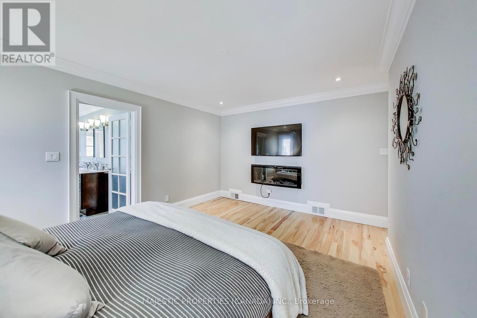 42 Abinger Crescent, Toronto, Ontario  M9B 2Y6 - Photo 17 - W12816560