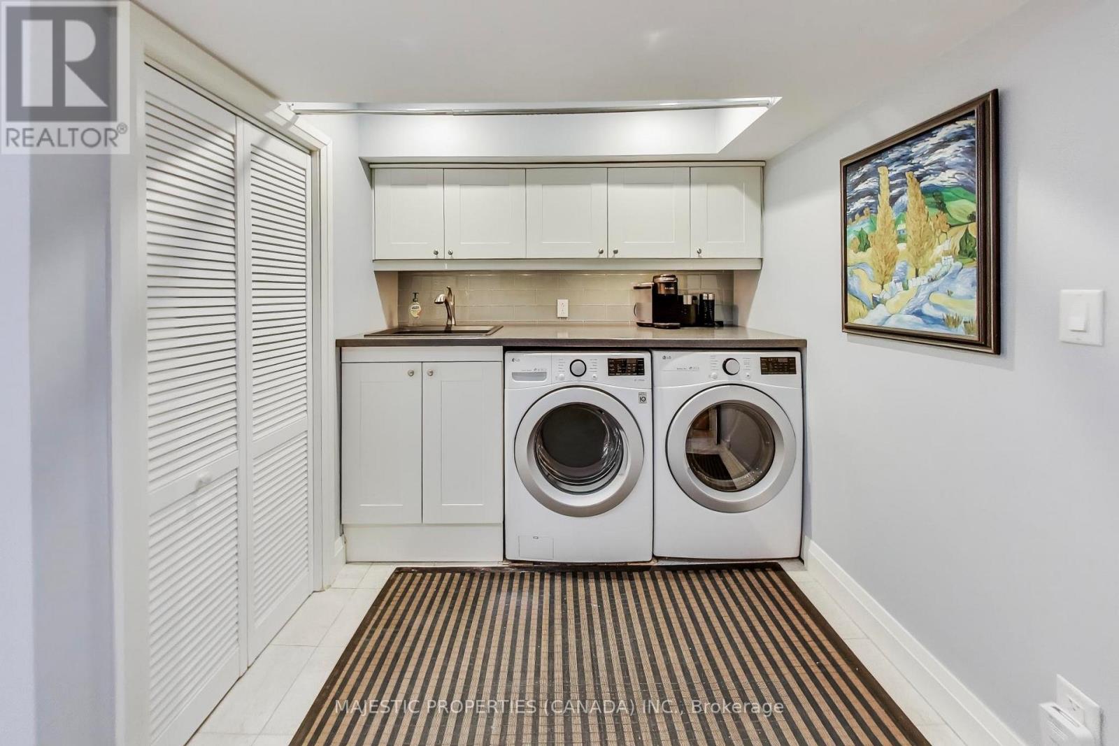 42 Abinger Crescent, Toronto, Ontario  M9B 2Y6 - Photo 37 - W12816560