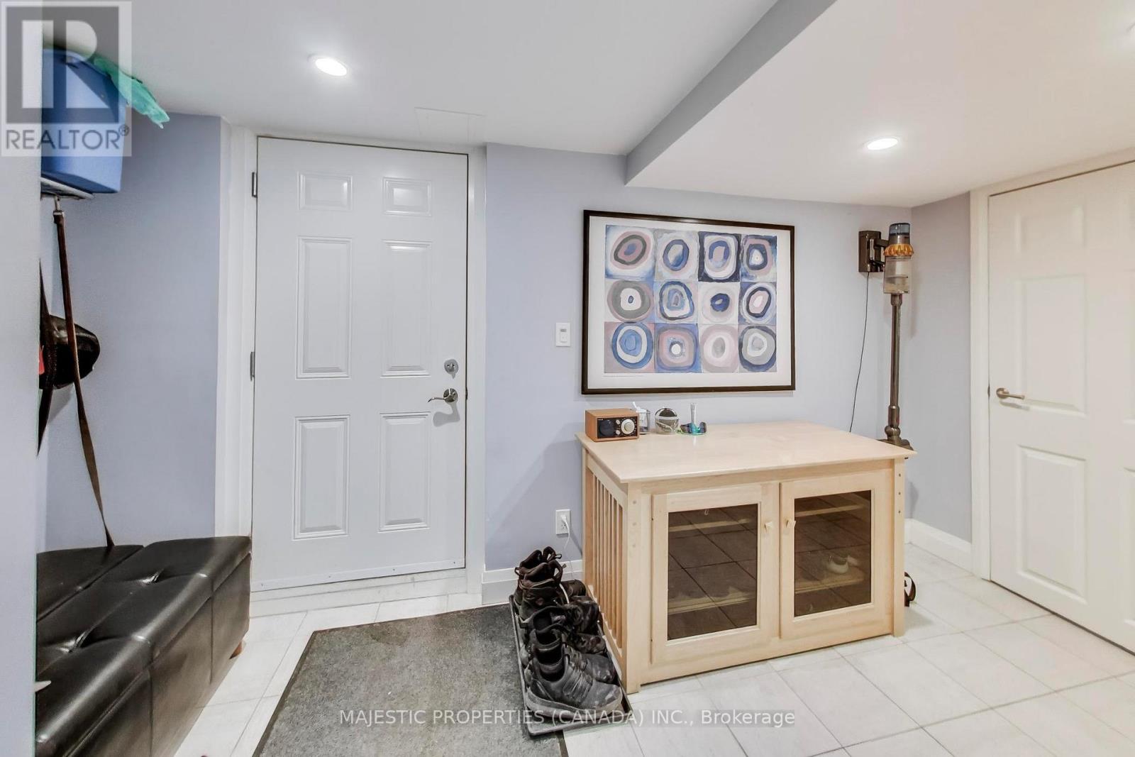 42 Abinger Crescent, Toronto, Ontario  M9B 2Y6 - Photo 40 - W12816560