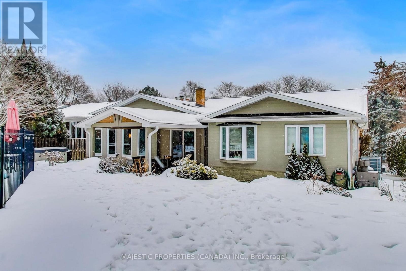 42 Abinger Crescent, Toronto, Ontario  M9B 2Y6 - Photo 41 - W12816560