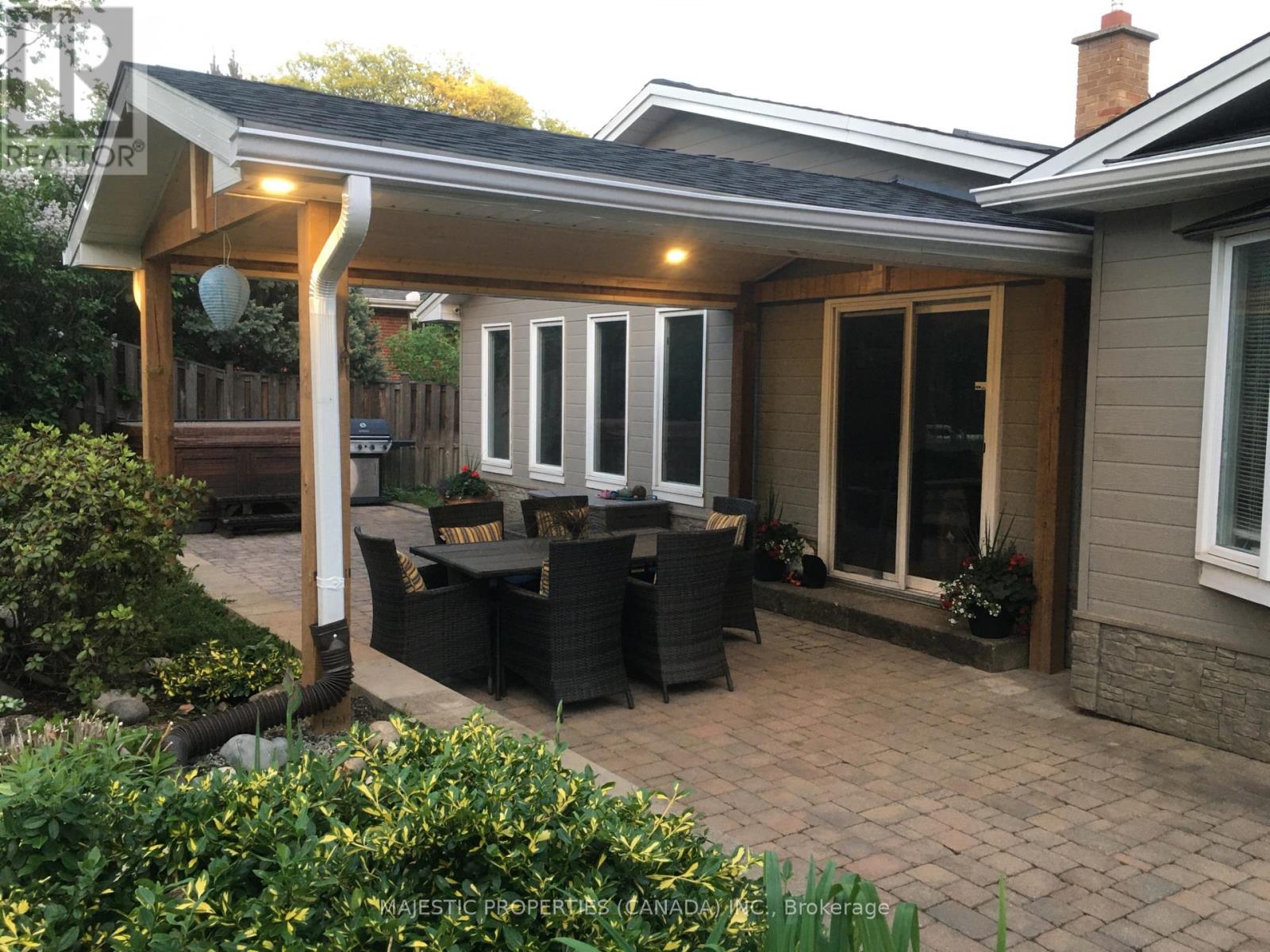 42 Abinger Crescent, Toronto, Ontario  M9B 2Y6 - Photo 48 - W12816560