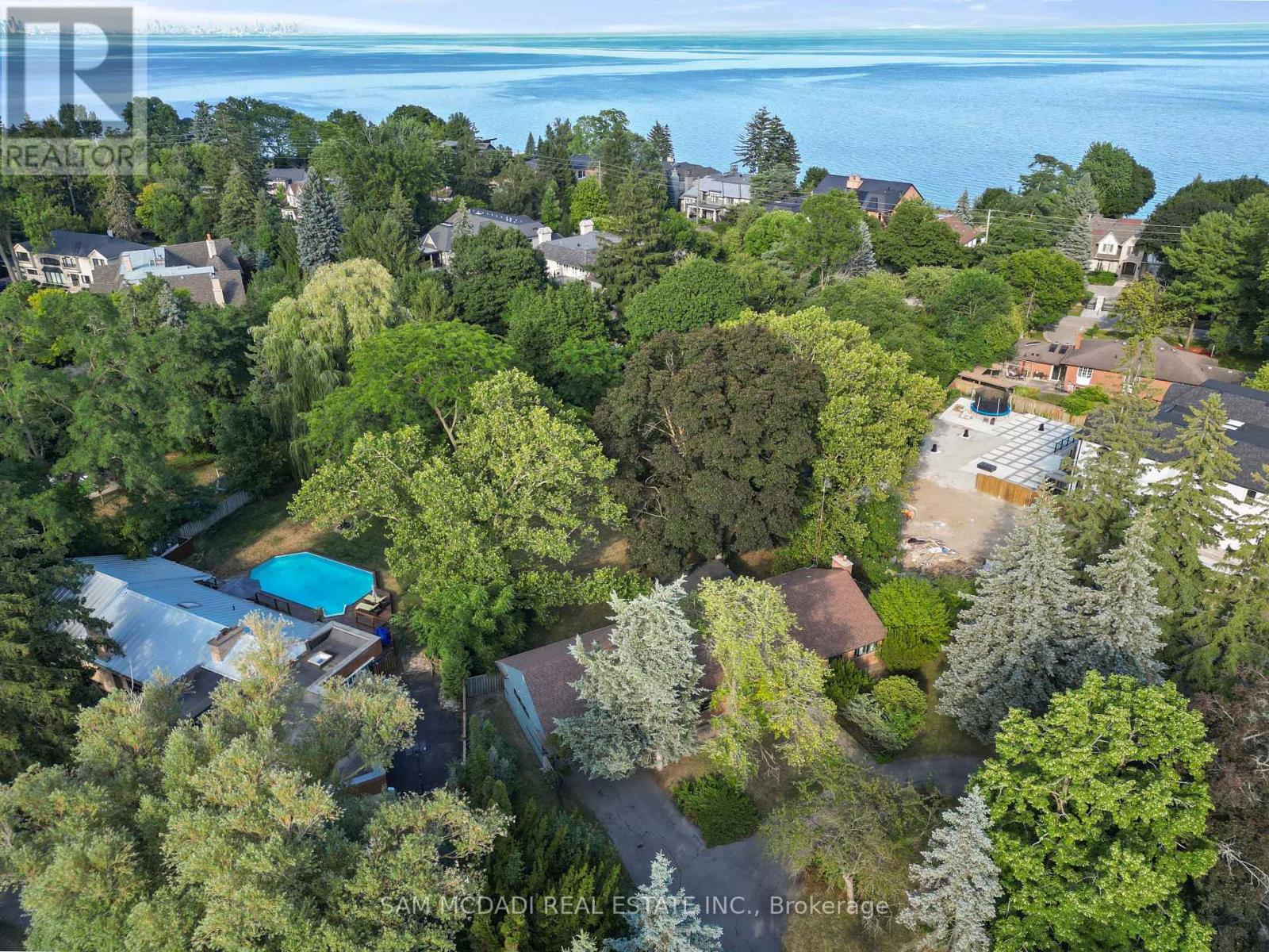 415 Country Club Crescent, Mississauga, Ontario  L5J 2P9 - Photo 30 - W12816574