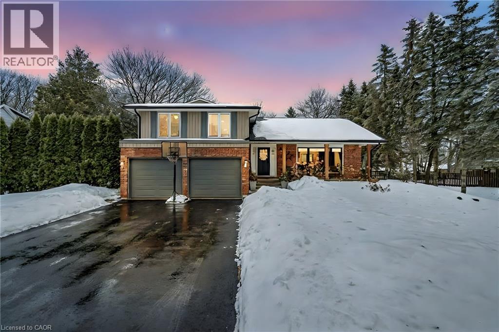 16 BANNISDALE Way, Carlisle, Ontario